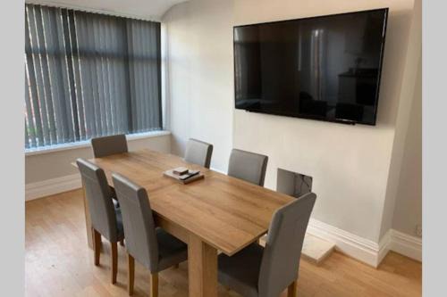 Blackpool House | Our holiday home by the sea.