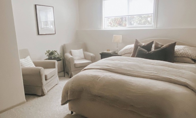 Salmon Arm Apartment | Our Kin Guest Suite in heart of Salmon Arm.