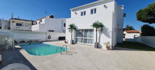 Areias de Sao Joao Villa | Oura - Large Villa - Private Pool - 5 Bedrooms