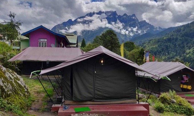 Lachung Hotel | OurGuest Camp Lachung