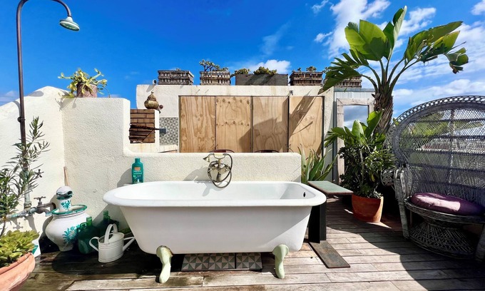 Sant Pere Apartment | Outdoor Bathtub! Stunning 360° Rooftop with Amazing Views in Old City Centre!