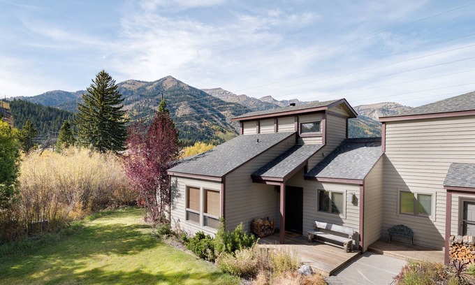 Moose Wilson Road Condo | Outpost: Mackinaw 4411 - Teton Views!