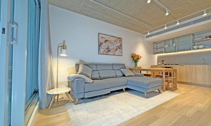 Brunswick Apartment | Ovens Street Brunswick