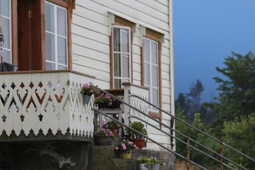 Stranda House | Overvoll Farm