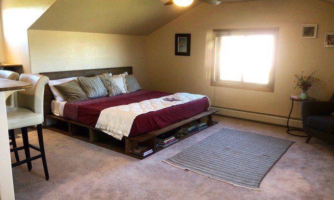 Durango House | Owl's Nest : Views & Comfort 9 Miles from Durango *Sanitized & High Speed Wi-Fi*