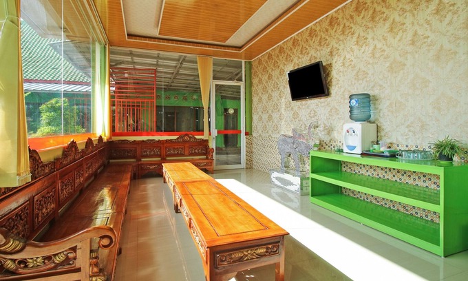 Natar Hotel | OYO 2596 Homestay Hj. Suharti
