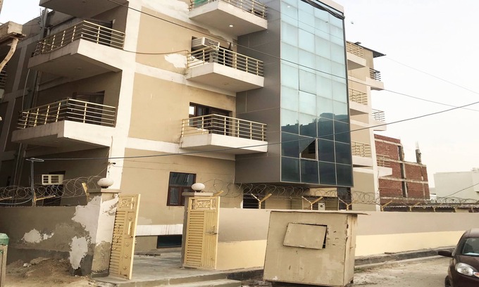Knowledge Park III Hotel | OYO 44000 The Nest - Knowledge Park