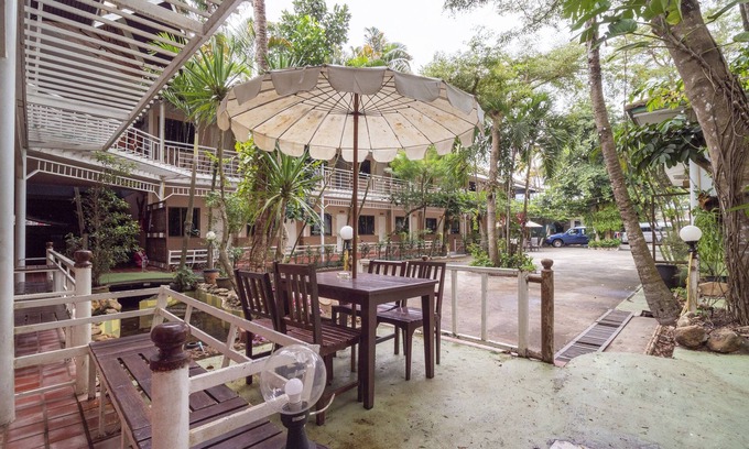 Klong Son Hotel | OYO 703 Koh Chang Riverside Resort