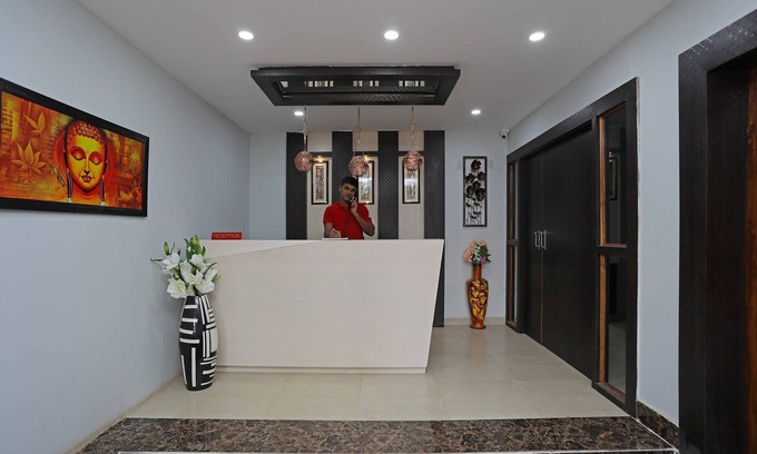 Bhubaneshwar Hotel | OYO Flagship 24789 Sidharth Residency