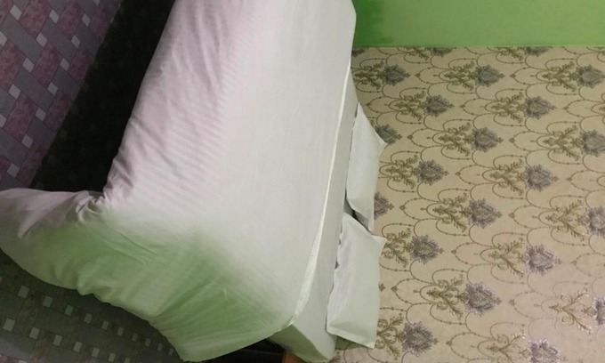 Sardhana Hotel | OYO Hotel 3 Star