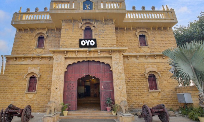 Patiala Hotel | OYO Hotel Yellow Stone