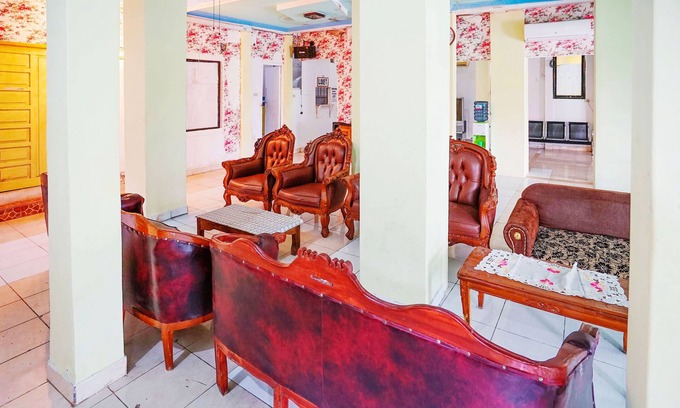 Sukarami Hotel | OYO Life 2820 Hotel Perdana Syariah