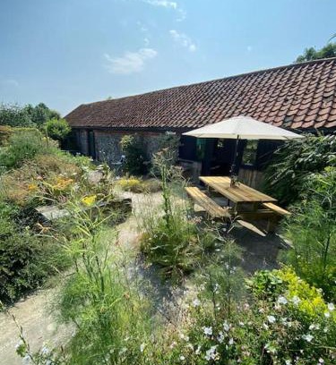 Roughton House | Oyster Barn sleeps two