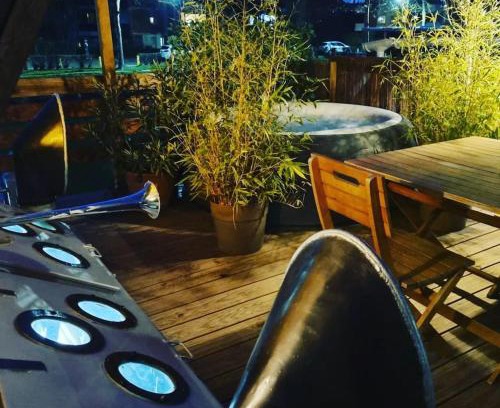 Cote Pavee Boat Rental | Péniche de charme avec jacuzzi sur canal du midi