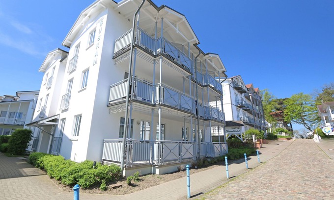 Gohren Apartment | P: Villa Buskam Whg. 31 with balcony - Villa Buskam Whg. 31 with balcony