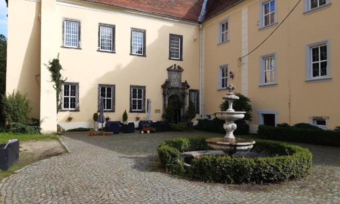 Lasow Hotel | Pałac Lasów