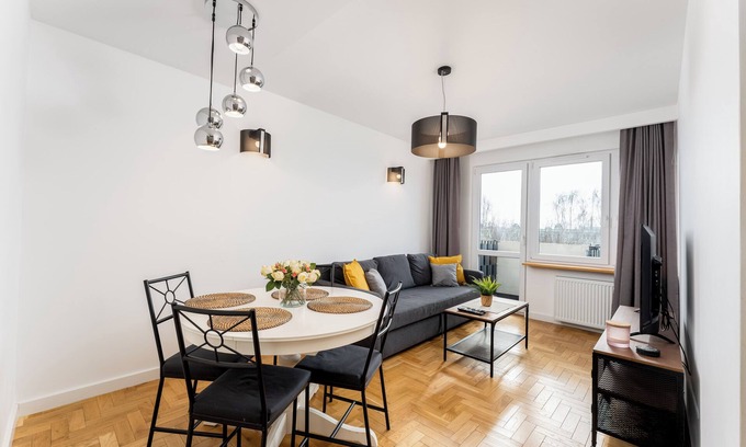 Pradnik Bialy Apartment | Pachońskiego Urban Chic Apartment