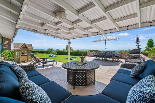North Pacific Beach House | Pacifica Paradise by Cardo - Ocean Views!