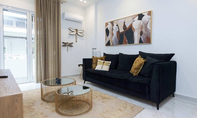 Pangrati Apartment | Pagrati Premium Living 2 Bd House with Balcony