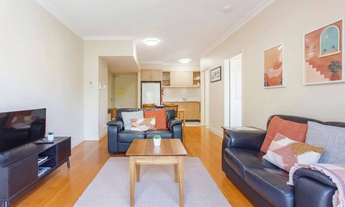 Fremantle Apartment | Pakenham Hideaway - Apartment in Central Fremantle