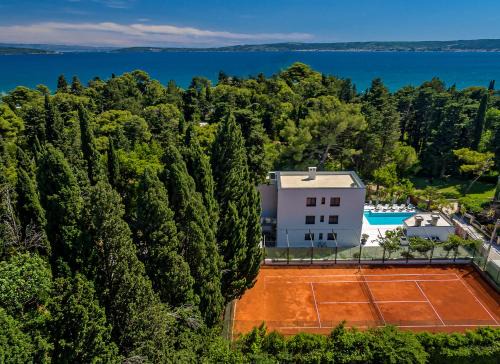 Kastela Villa | Palace Residence