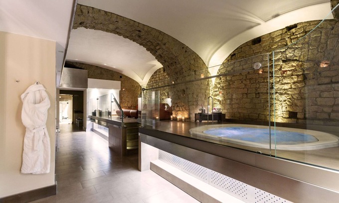 Naples City Centre Hotel | Palazzo Caracciolo Naples