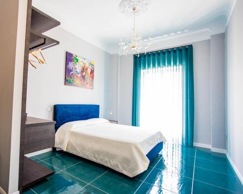 Sant'Antonio Abate House | Palazzo De Gregorio Elegance Apartment