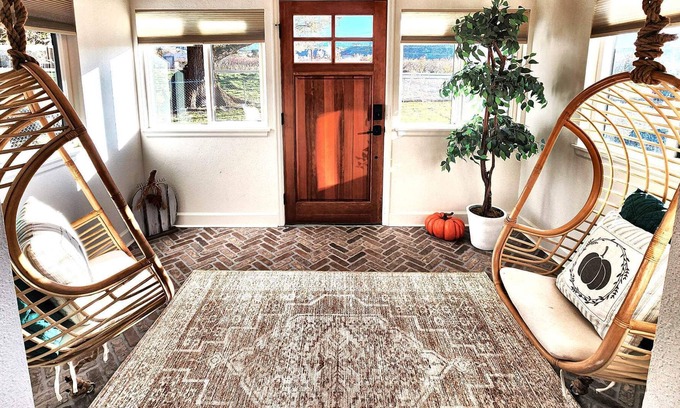 Palisade House | Palisade Peach Orchard Cottage. Free WiFi