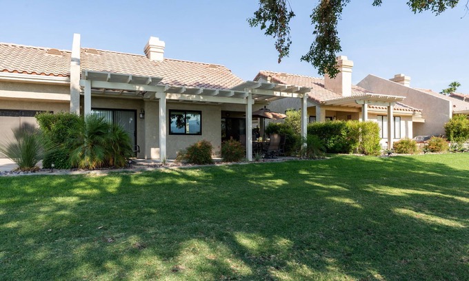 Palm Desert Condo | Palm Desert Resort Condo | Golf & Pond Views
