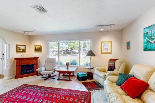 Palm Harbor House | Palm Harbor Paradise