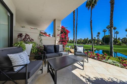 Palm Desert Villa | Palm Valley Full Access to Golf, Tennis, and Pickle Ball- Luxury 3 King Beds 3 Full Baths