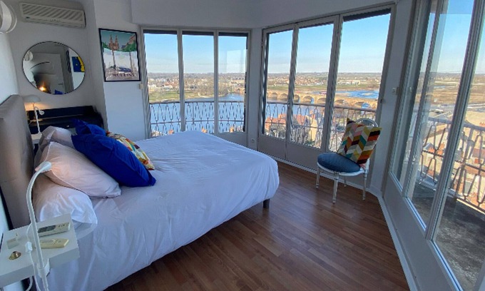 Moulins Apartment | Panoramic apartment in Moulins center with terrace, 2 bedrooms, and modern amenities