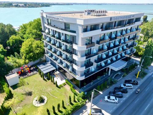Constanta Hotel | Panoramic Mamaia Hotel