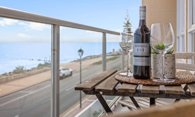 Glenelg South Apartment | Panoramic Oceanview Escape Glenelg Sth | Adelaide Cabaret Festival
