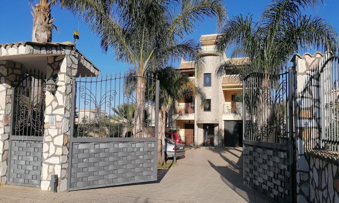 Palermo Apartment | Paradise apartment with wi fi and parking space