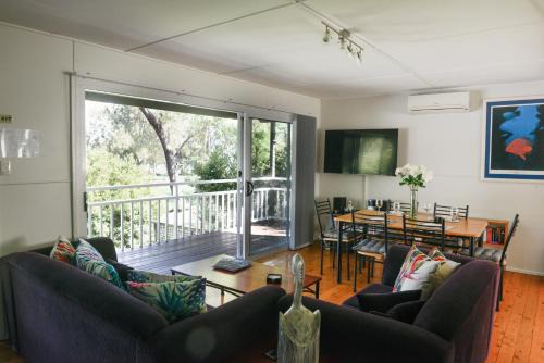 Sanctuary Point House | Paradise Bungalow Waterfront