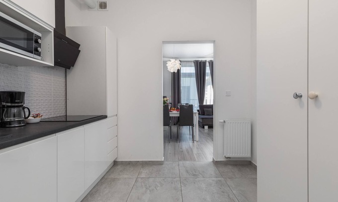 Lukecin Apartment | Paraiso A5 | Elegant Studio | Balcony | Pool