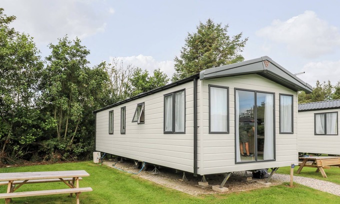 Hayle House | PARBOLA 22, family friendly, with pool in Gwinear