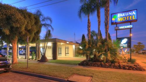 Swan Hill Hotel | Paruna Motel