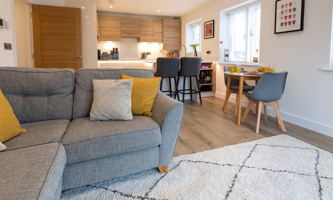 Shrewsbury Apartment | Pass the Keys | Brand new 2 bedroom apartment with parking
