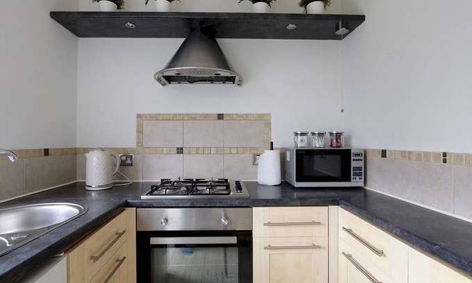 Scunthorpe Apartment | Pass the Keys | Spacious flat