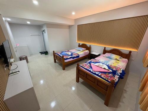 Nong Chom Hotel | Pathomporn Fancy House