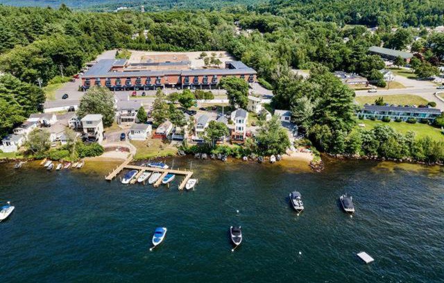 Gilford Apartment | Paugus Bay Condo Close to it All