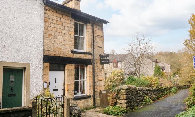 Ingleton House | Pauls Fold Holiday Cottage