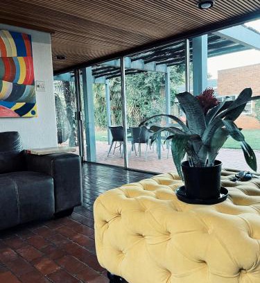 Springs House | Peaamb GuestHouse - Springs Golf Club