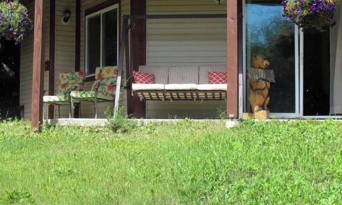 Wasilla House | Peaceful 3 Bedroom Alaskan Getaway