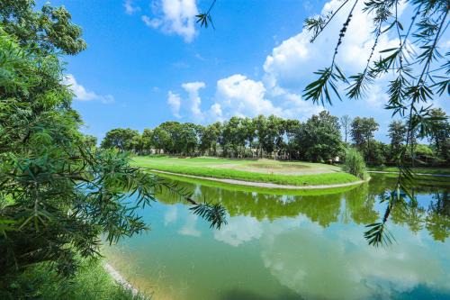 Bissar Akbarpur Villa | Peaceful Escape in Gurgaon - Villa Retiro Do Sol