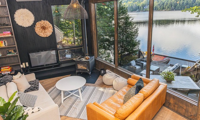 Dysart et al Cottage | Peaceful Lakefront Cottage On Little Kennisis Lake