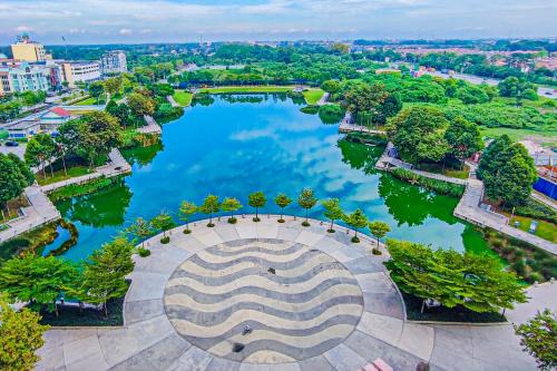 Petaling Jaya Apartment | Peaceful Luxury at Tresor Klang by HCK