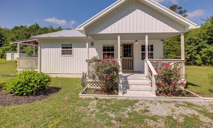 Pikeville House | Peaceful Pikeville Retreat w/ Covered Decks!